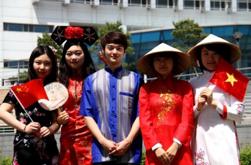 Hàn Quốc cấp visa 5 năm cho người Việt để đáp lại 'tình yêu dành cho Park Hang-seo'