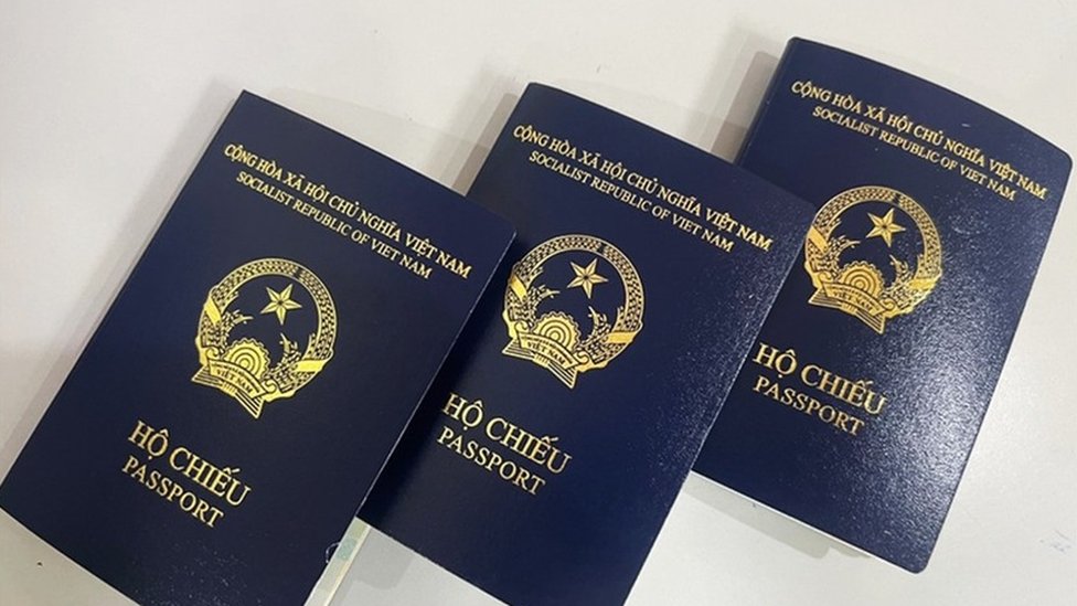Hộ chiếu Việt Nam tăng 10 bậc, xếp sau Malaysia, Thái Lan, Indonesia