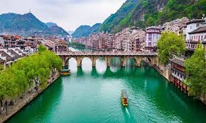 Quý Châu – Vùng Đất Thiên Nhiên Hoang Sơ Và Văn Hóa Dân Tộc Đặc Sắc