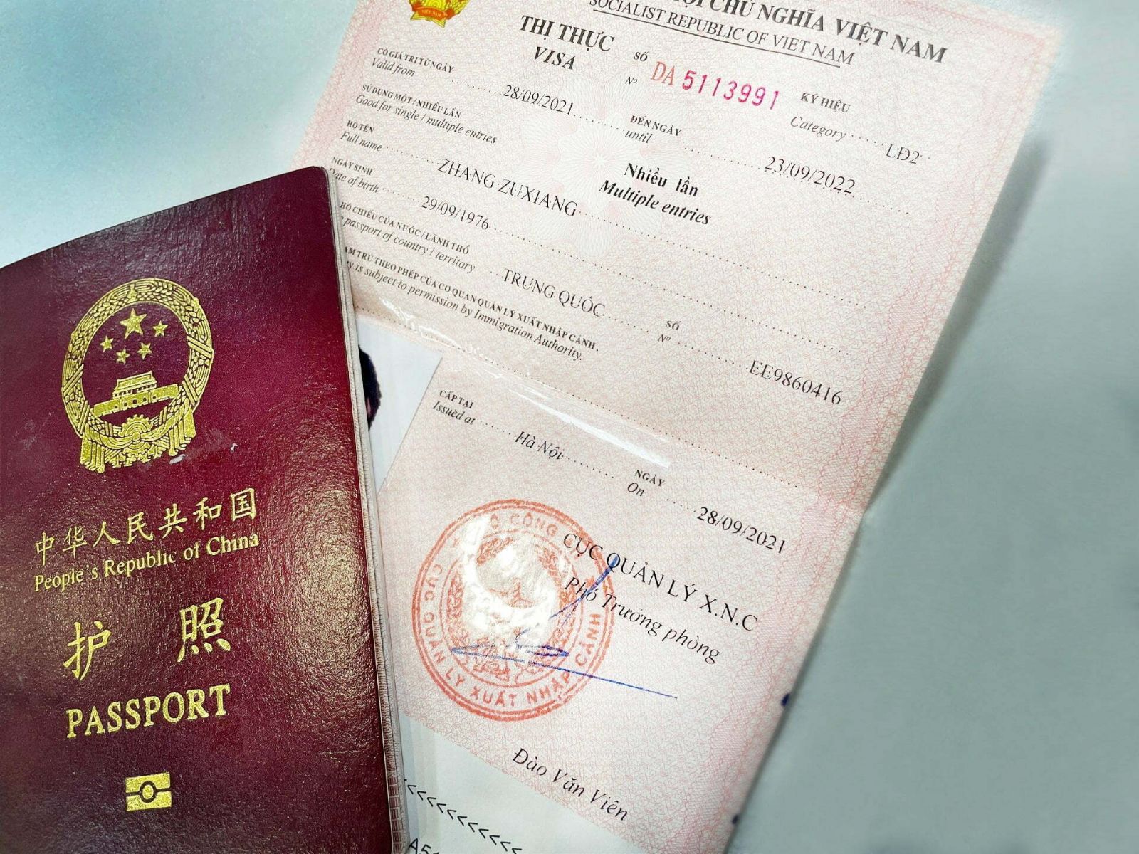 Hướng dẫn điền mẫu tờ khai xin visa Trung Quốc từ A-Z