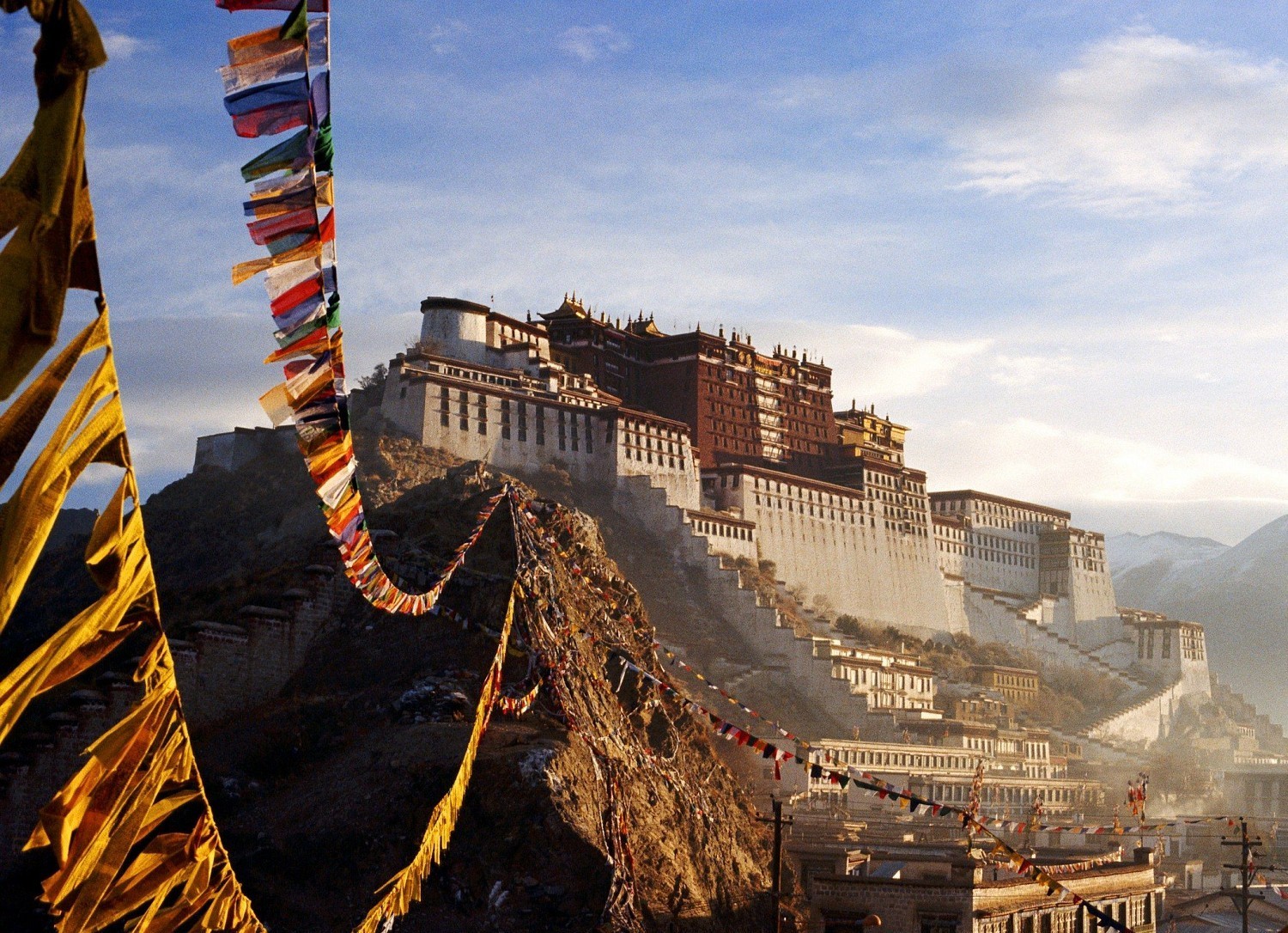 What Makes Tibet Beautiful? Discovering the Roof of the World
