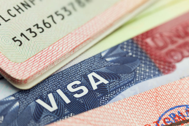 Trường hợp nào người nước ngoài được cấp visa rời kèm theo hộ chiếu?